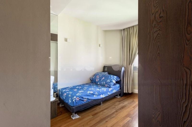 EDELWEISS PARK CONDOMINIUM 4