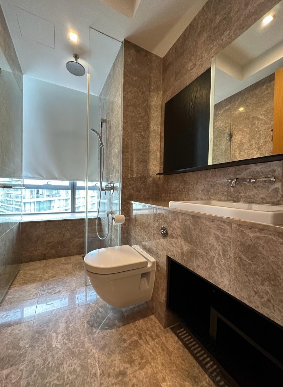 HELIOS RESIDENCES 12