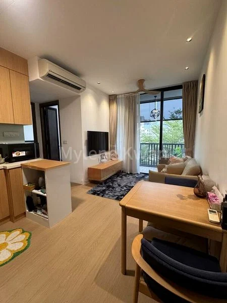 ONE EIGHTIES RESIDENCES 2