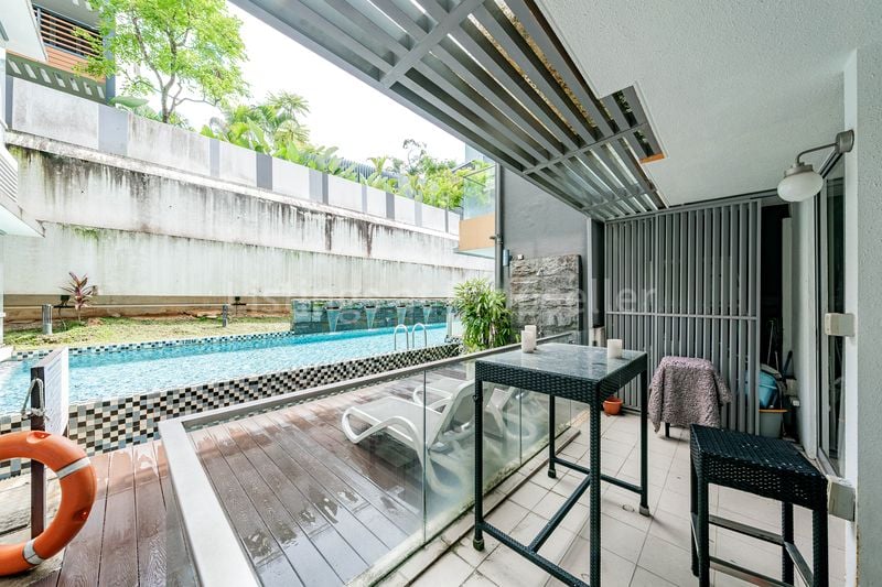 MOUNT SOPHIA SUITES 10