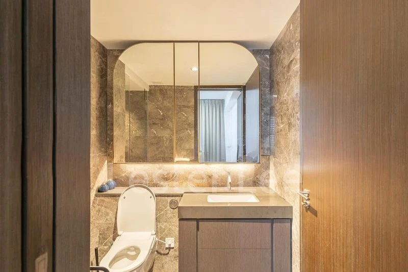 AVENUE SOUTH RESIDENCE 8