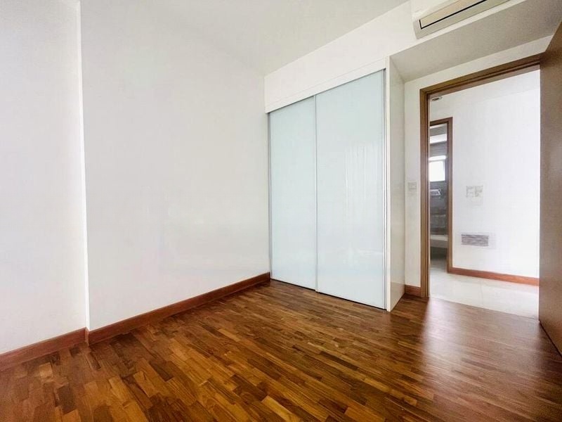 THE SHORE RESIDENCES 15