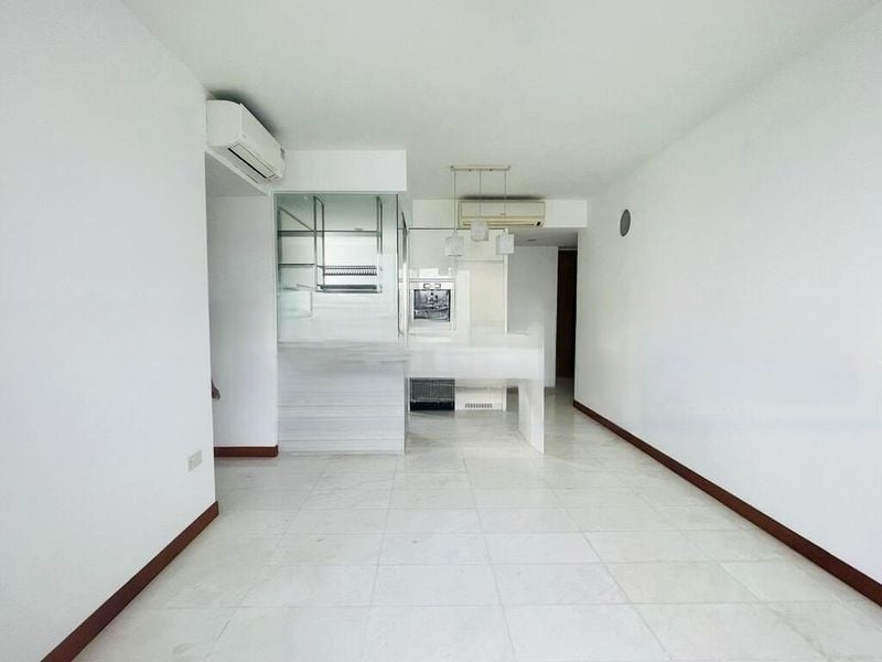 THE SHORE RESIDENCES 11