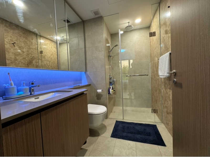 SEASIDE RESIDENCES 11