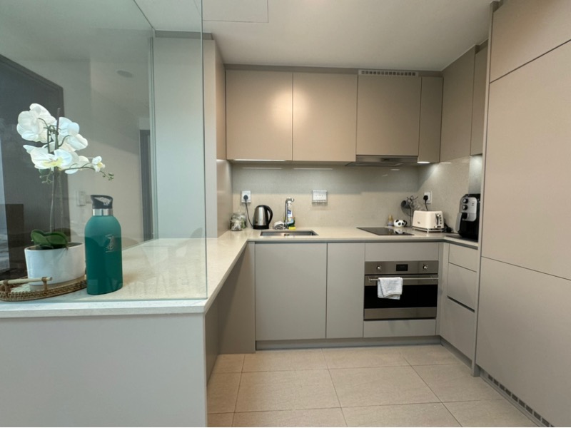 SEASIDE RESIDENCES 18