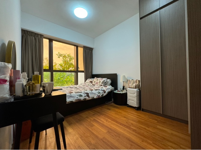 SEASIDE RESIDENCES 22