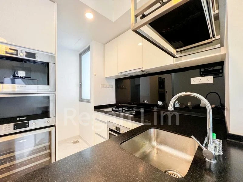 THE SHORE RESIDENCES 5