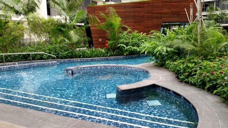 BOATHOUSE RESIDENCES