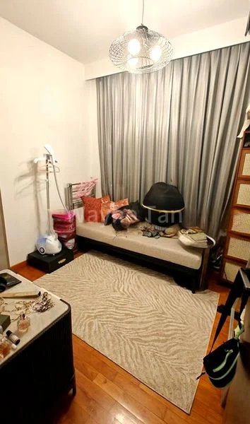 ONE EIGHTIES RESIDENCES 8