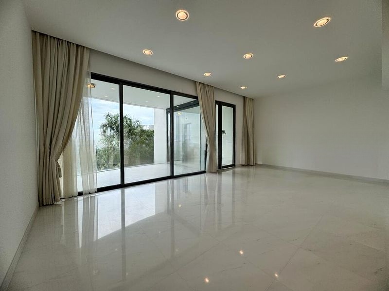 THE RESIDENCES AT W SINGAPORE SENTOSA COVE 12