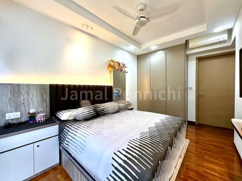 SKYPARK RESIDENCES 5