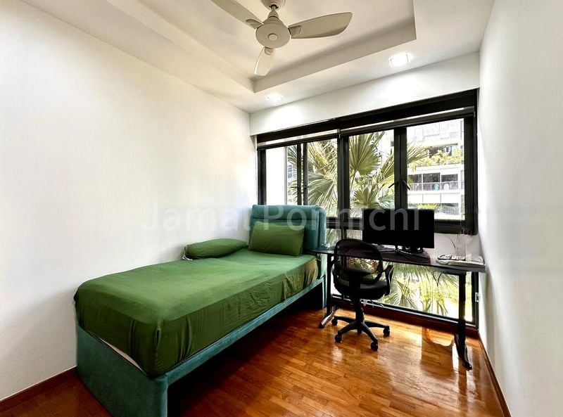 SKYPARK RESIDENCES 6