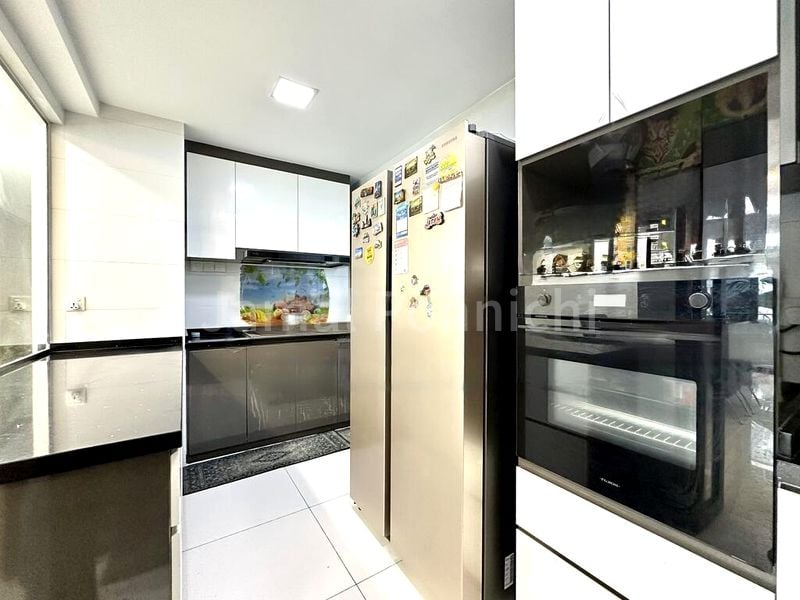 SKYPARK RESIDENCES 10