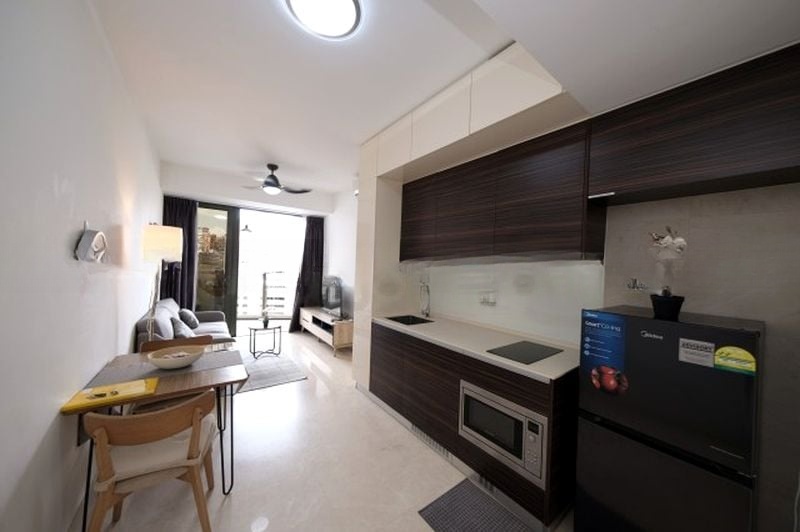 COMMONWEALTH TOWERS 10