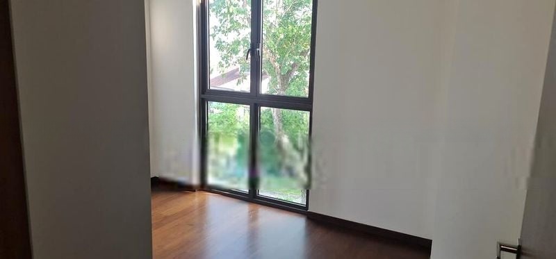 HOLLAND GROVE PARK 9