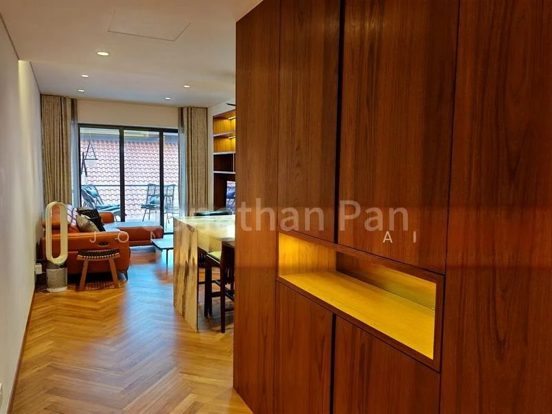 THE PIER AT ROBERTSON 7