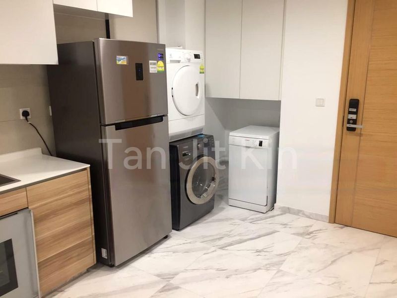 WATERSCAPE AT CAVENAGH 14