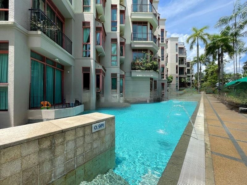 THE EDGEWATER 9