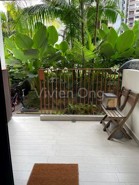 RIVERFRONT RESIDENCES 8