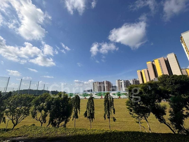 RIVERPARC RESIDENCE 11