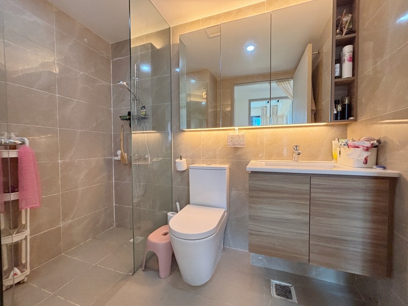 TREASURE AT TAMPINES 5