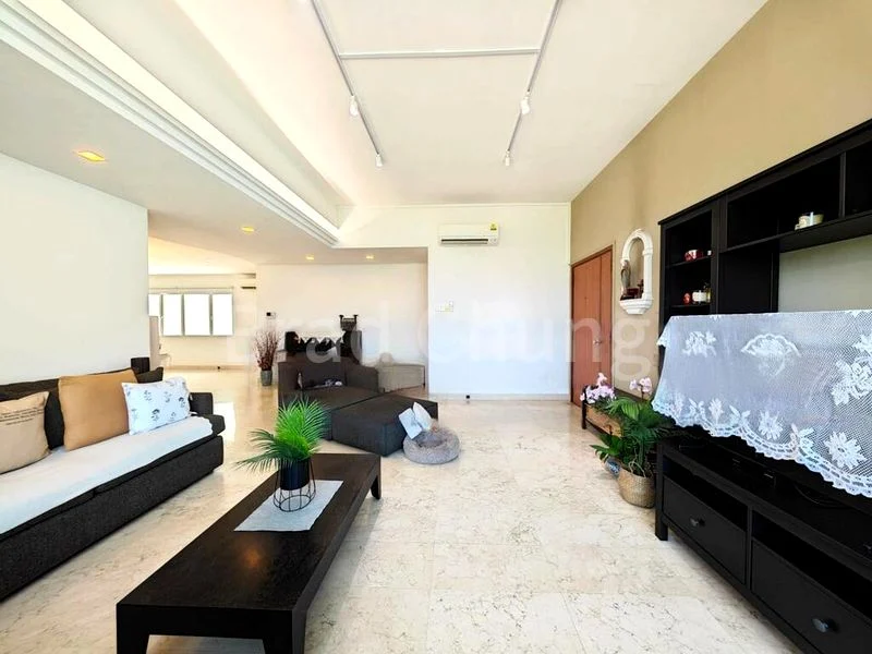 PARBURY HILL CONDOMINIUM 3