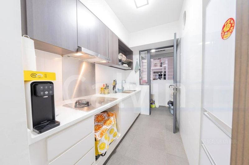 BEDOK RESERVOIR CRES 5