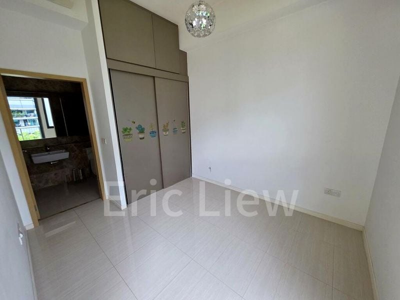 BOATHOUSE RESIDENCES 3