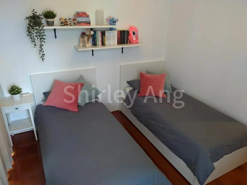 HOLLAND RESIDENCES 8