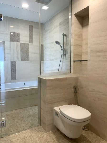 THE WHITLEY RESIDENCES 5