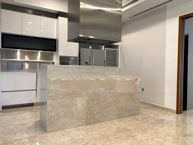 THE WHITLEY RESIDENCES 12