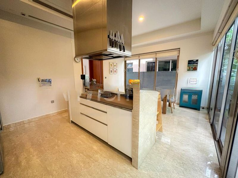 THE WHITLEY RESIDENCES 6
