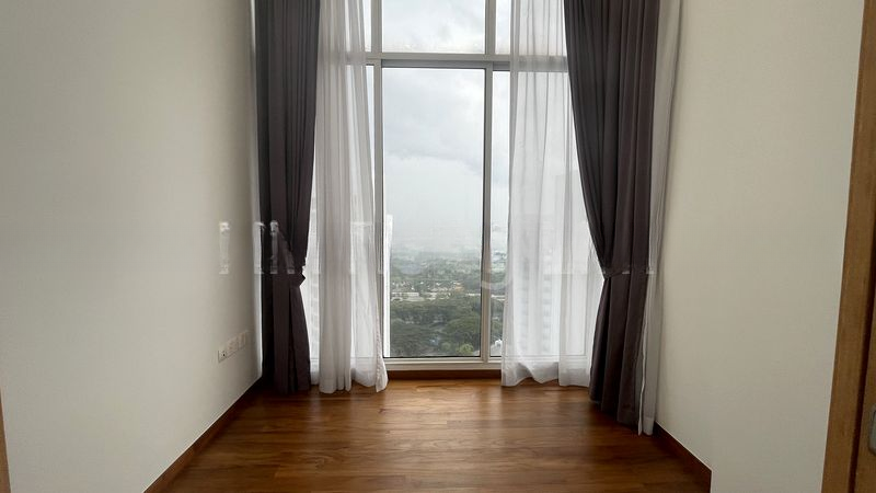 THE LINE @ TANJONG RHU 5