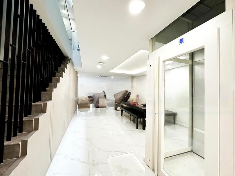 THE FLORENCE RESIDENCES 8