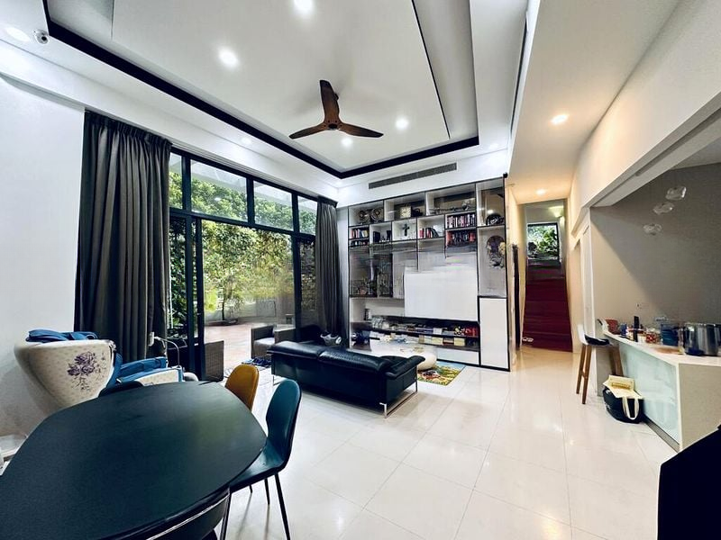 D'LEEDON 1
