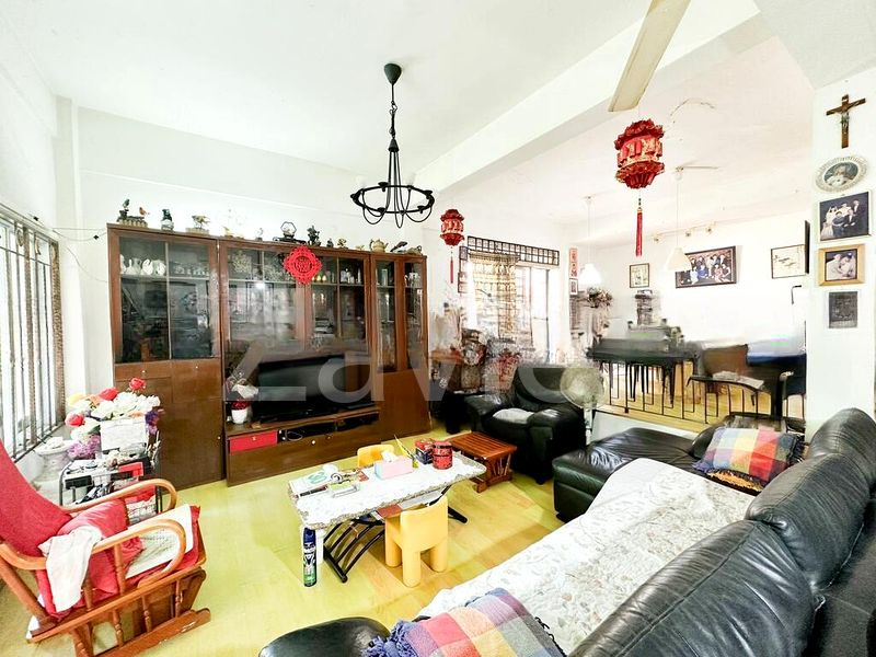 THOMSON HILLS ESTATE 9