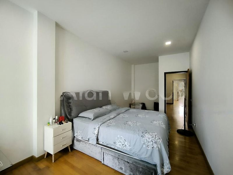 FORTUNA HILL 10