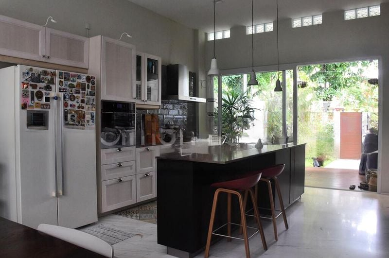 SEMBAWANG HILLS ESTATE 8