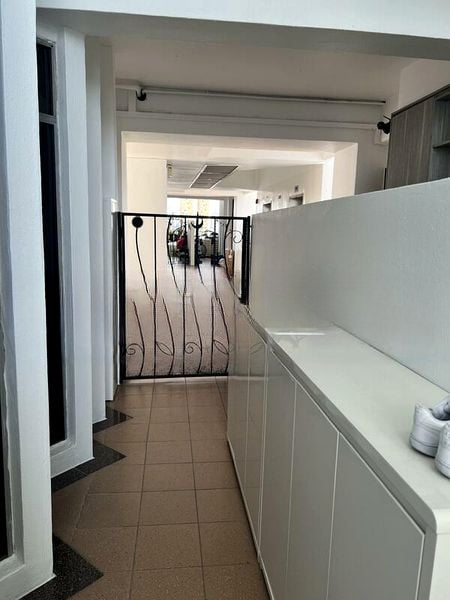 ELIZABETH HEIGHTS 12