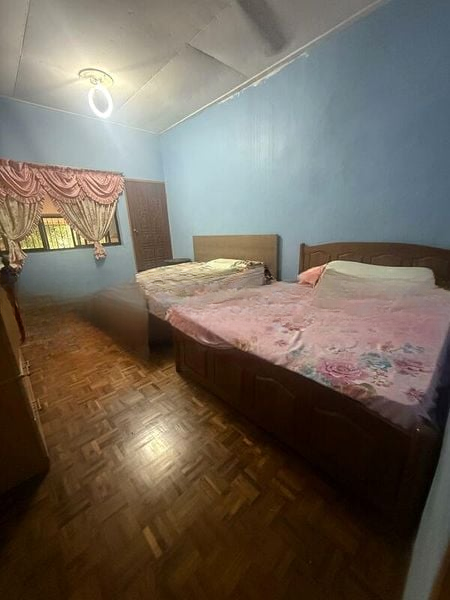 THOMSON HILLS ESTATE 4