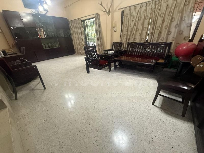 THOMSON HILLS ESTATE 8