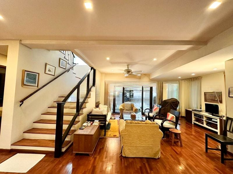 SELETAR HILLS ESTATE 12