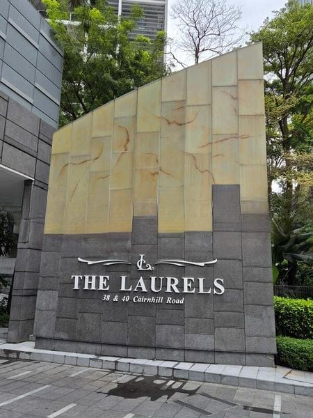 THE LAURELS 7