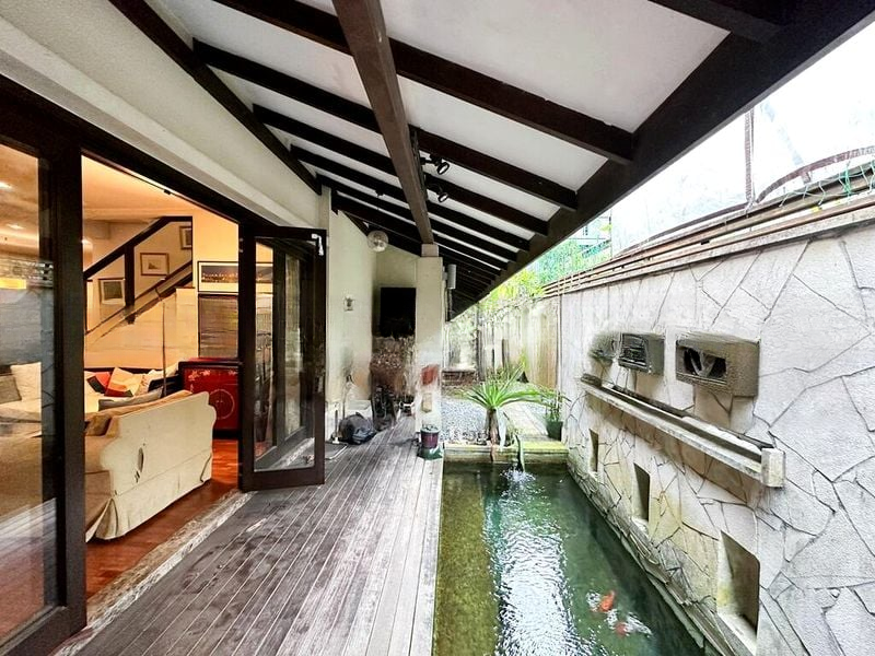 SELETAR HILLS ESTATE 8