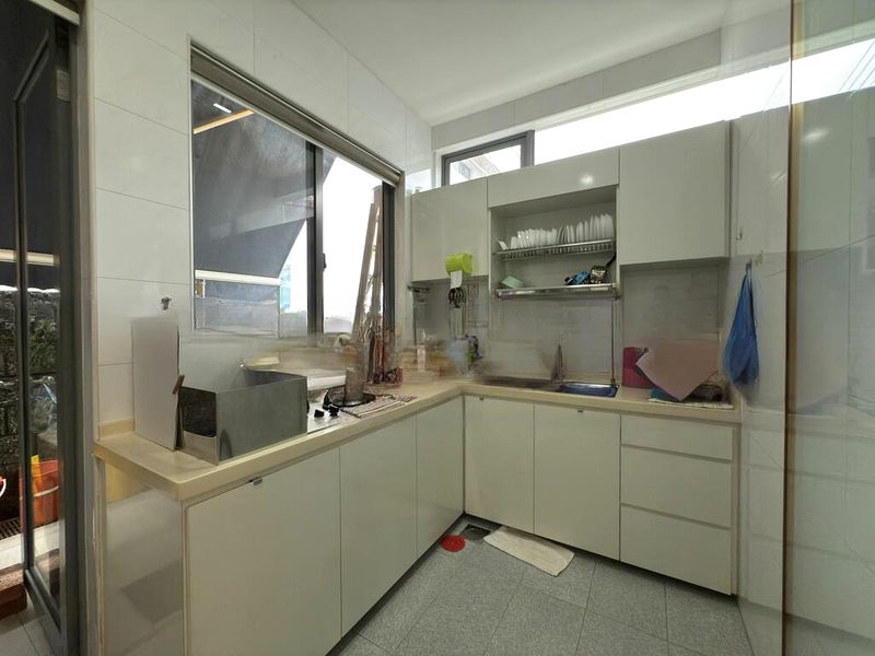 SELETAR HILLS ESTATE 4