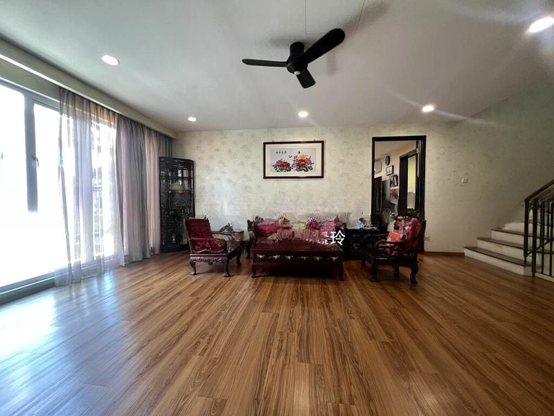 SEMBAWANG SPRINGS ESTATE 5