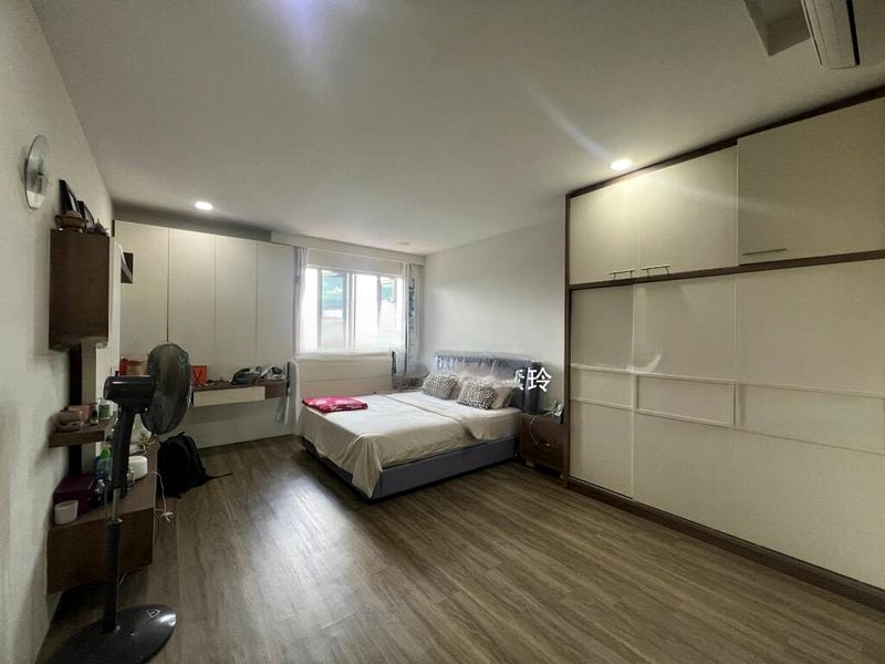 SEMBAWANG SPRINGS ESTATE 9