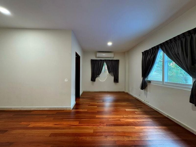 WOODGROVE ESTATE 1