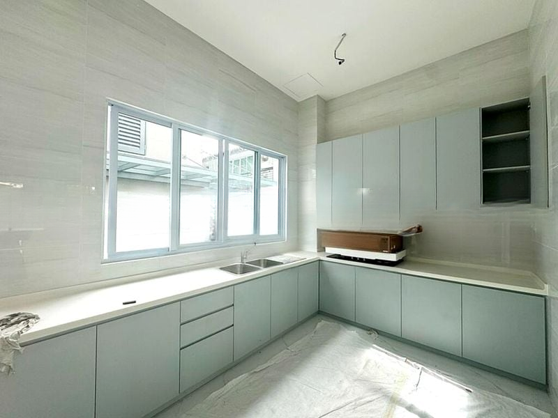CHANGI GROVE 11