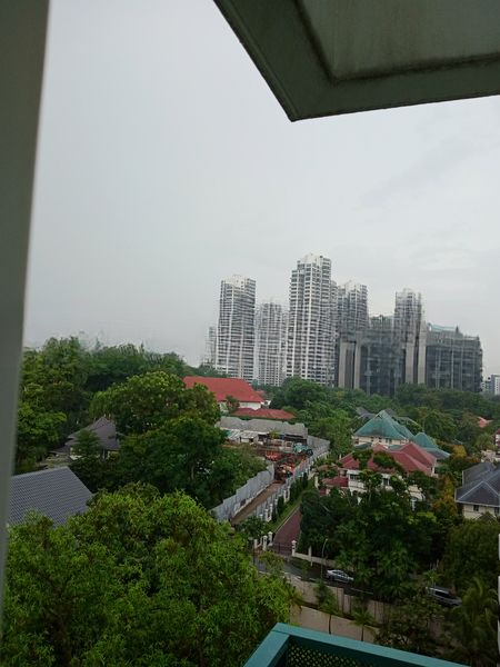 HOLLAND COURT 3